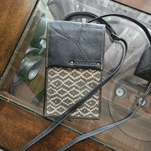 VAAN & CO Crossbody